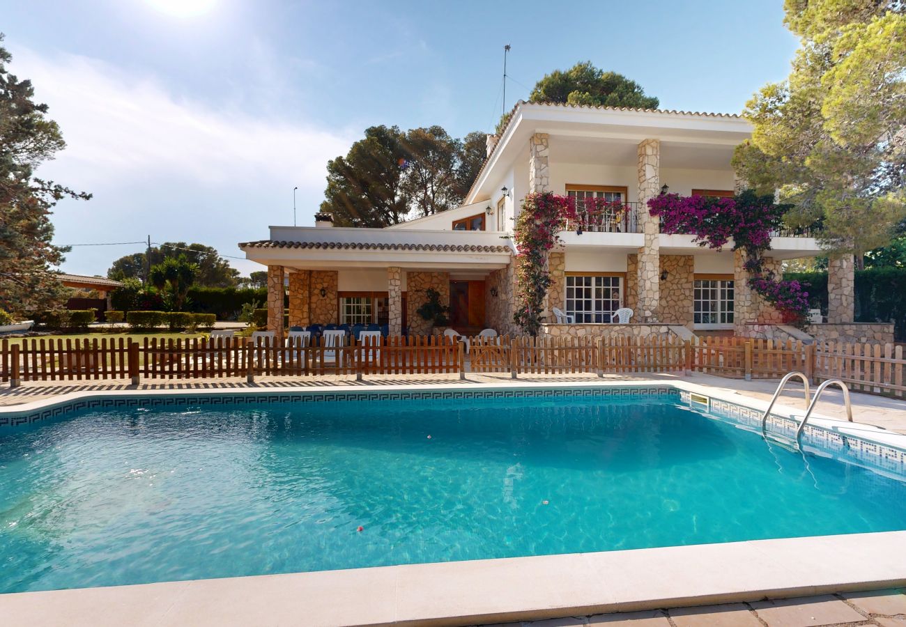 Вилла на Ametlla de Mar - Villa Bella Cala Вилла на Ametlla de Mar - Villa Bella Cala