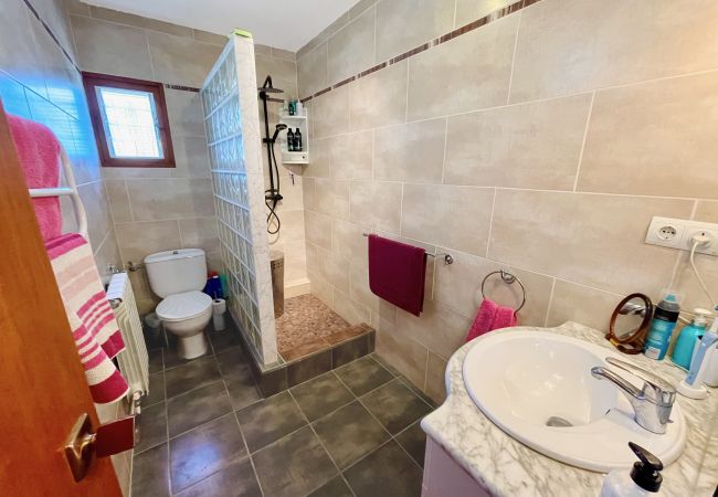 Особняк на El Perelló - Casa Bambily Особняк на El Perelló - Casa Bambily