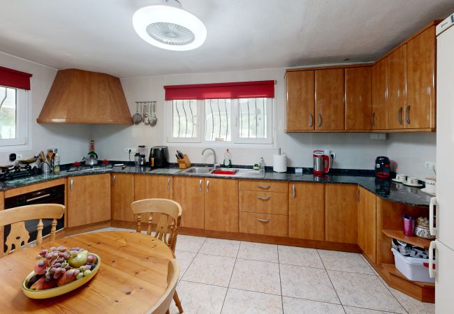 Особняк на El Perelló - Casa Bambily Особняк на El Perelló - Casa Bambily