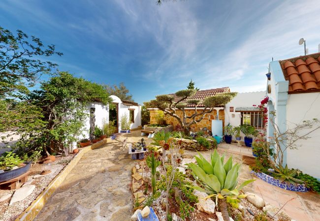 Особняк на L'Aldea - Villa Buda Особняк на L'Aldea - Villa Buda