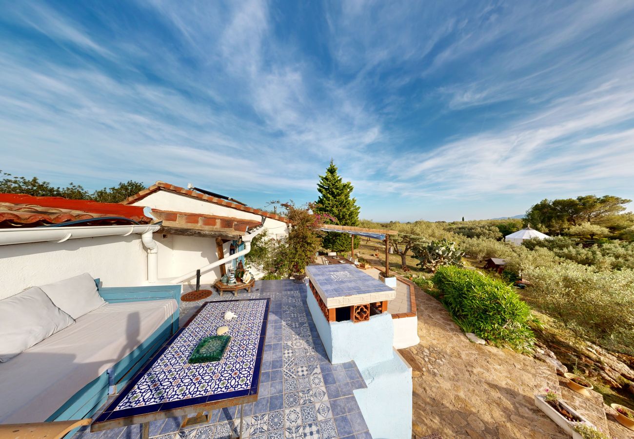 Особняк на L'Aldea - Villa Buda Особняк на L'Aldea - Villa Buda