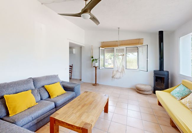 Особняк на Deltebre - Casa Delta Особняк на Deltebre - Casa Delta