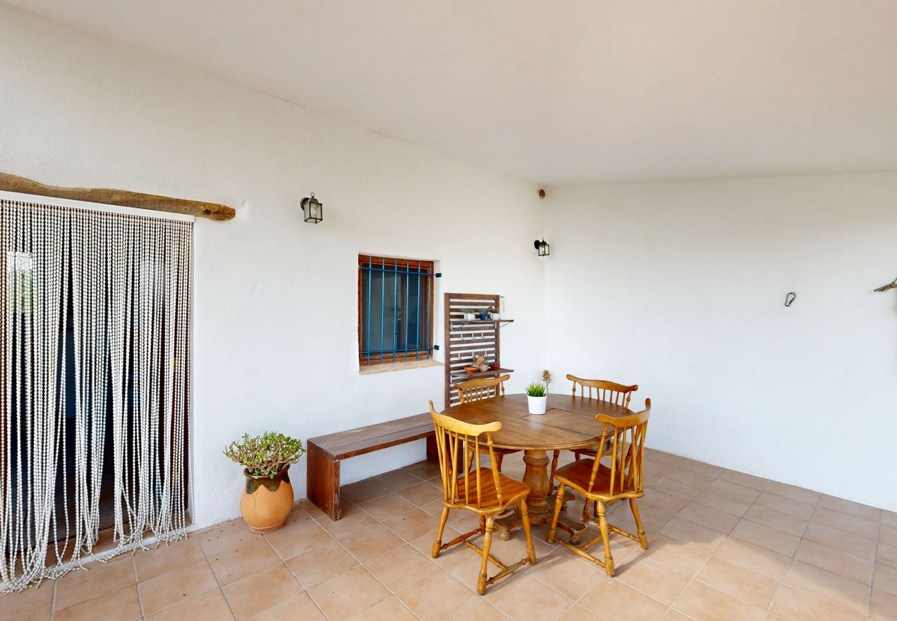 Особняк на Deltebre - Casa Delta Особняк на Deltebre - Casa Delta