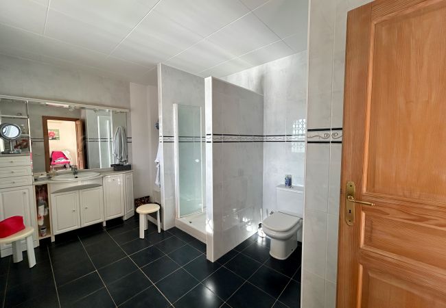 Вилла на Ampolla - Villa Gavina Вилла на Ampolla - Villa Gavina