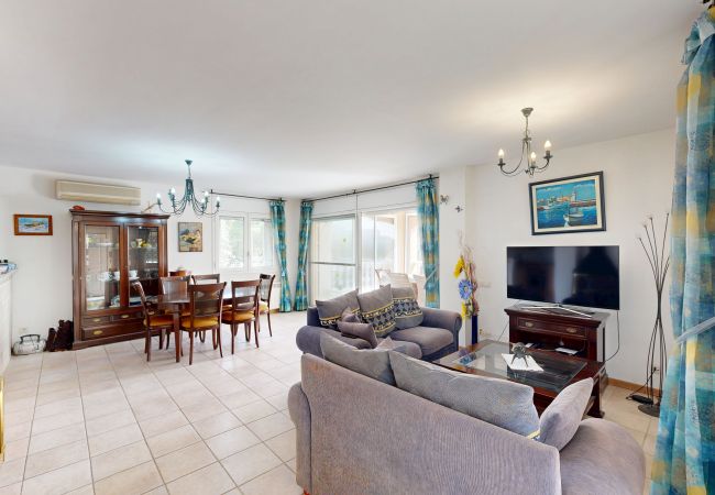 Вилла на Ampolla - Villa Gavina Вилла на Ampolla - Villa Gavina