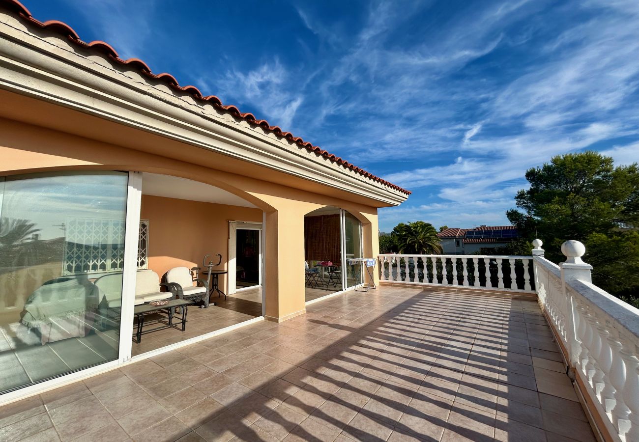 Вилла на Ampolla - Villa Gavina Вилла на Ampolla - Villa Gavina