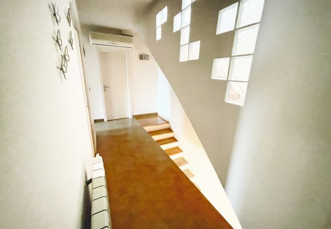 Terraced House in El Perelló - Casa Monica Terraced House in El Perelló - Casa Monica