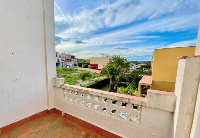 Terraced House in El Perelló - Casa Monica Terraced House in El Perelló - Casa Monica