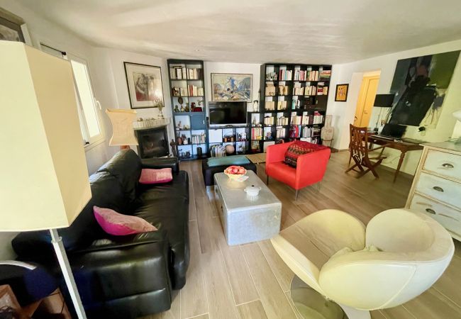 Country house in Ampolla - Finca La Cala Country house in Ampolla - Finca La Cala