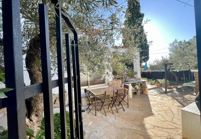 Country house in Ampolla - Finca La Cala Country house in Ampolla - Finca La Cala