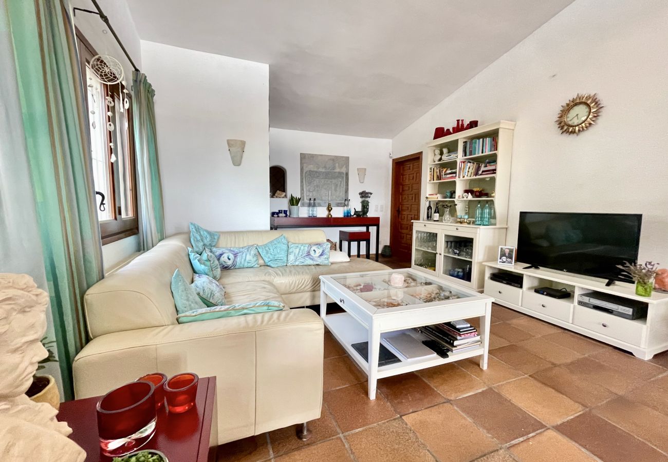 Country house in El Perelló - Finca Aguila Country house in El Perelló - Finca Aguila