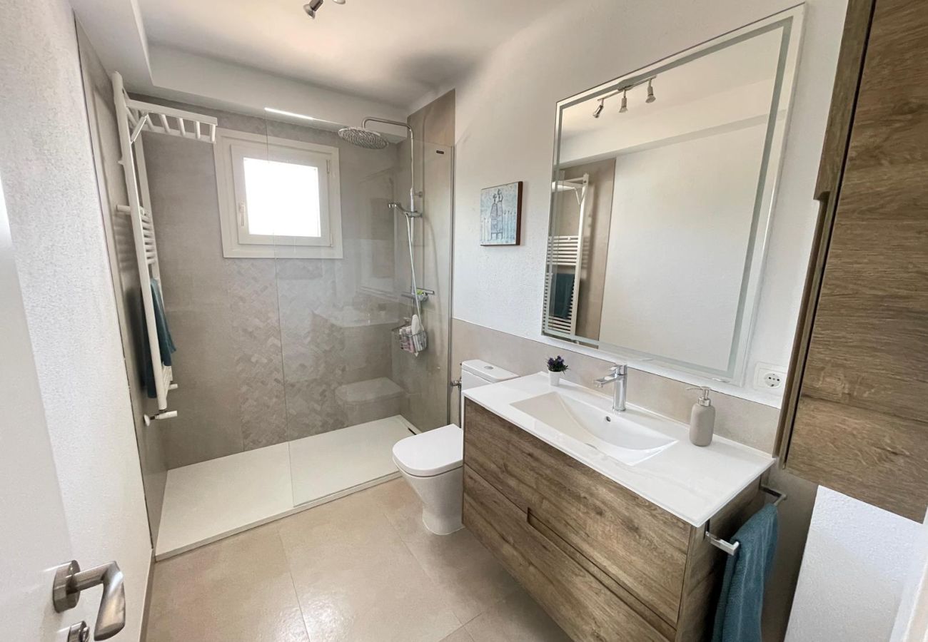 Country house in Ampolla - Villa Joana Country house in Ampolla - Villa Joana